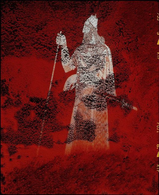 Nikolai Kulebyakin. A brief history of arts. Assyrian royal costume