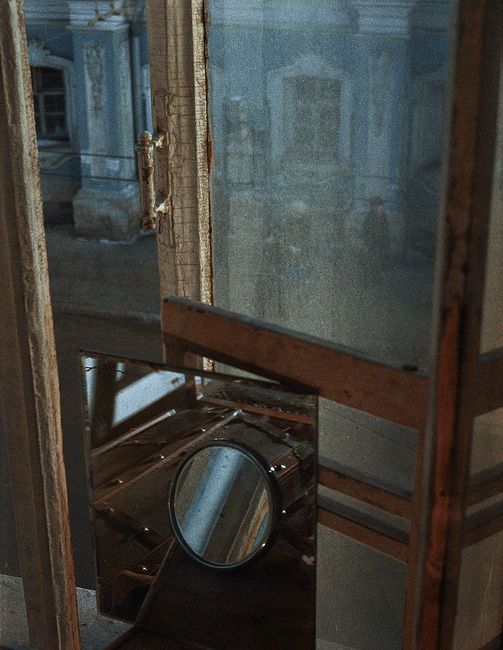 Nikolai Kulebyakin. Window. 1992
